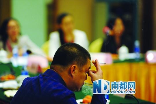 莞委员吐苦水:官员宁绕道也不敢来住酒店